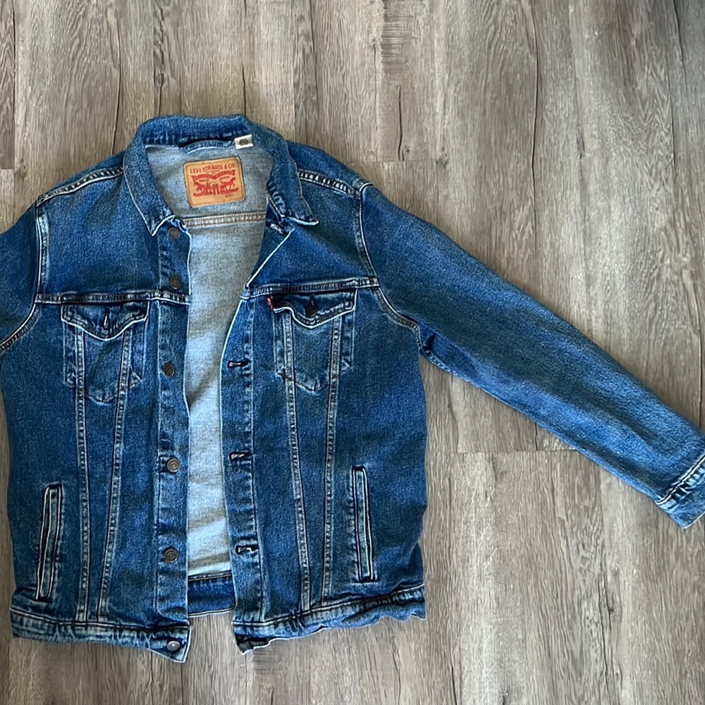 Levi’s denim jacket